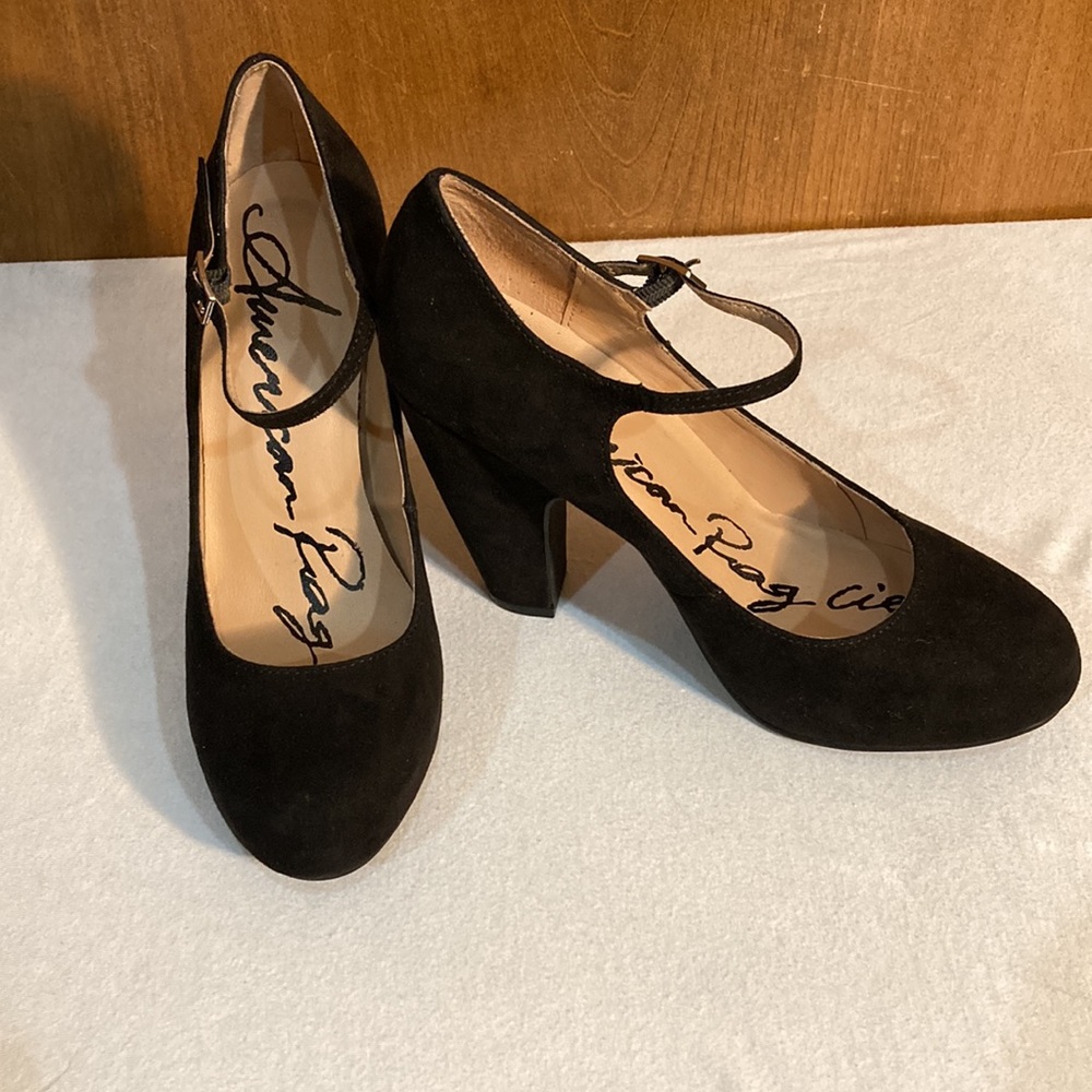 American Rag Cie Mary Jane Pumps